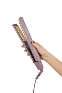 2025-Airvive Straightener -S8930-In-Hand-International-HiRes